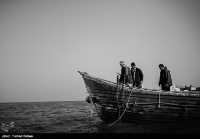 صیادان غیرمجاز در دریای خزر دستگیر شدند