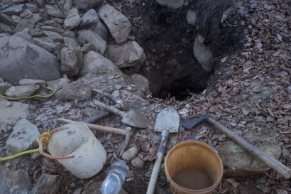 دستگیری ۶ حفار غیرمجاز در مراوه تپه/۵ قلم شی تاریخی کشف شد