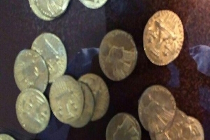 کشف مواد مخدر و سکه قدیمی در بخش داشلی برون
