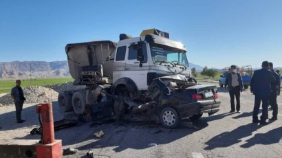 تصادف کامیون با پژو در گنبدکاووس/ ۴ نفر مصدوم و ۲ نفر کشته شدند