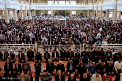 رمز پیروزی امام خمینی (ره) تقوای الهی بود