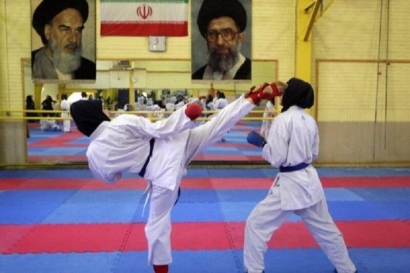 رقابت های کاراته قهرمانی کشور در گنبدکاووس آغاز شد