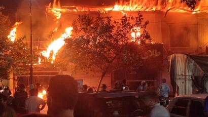آتش‌سوزی گسترده در گرگان در حال مهار است